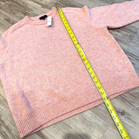 NWT J.Crew Women’s Relaxed Crewneck Sweater Light Pink Wool/Alpaca Blend Large - Picture 7 of 7